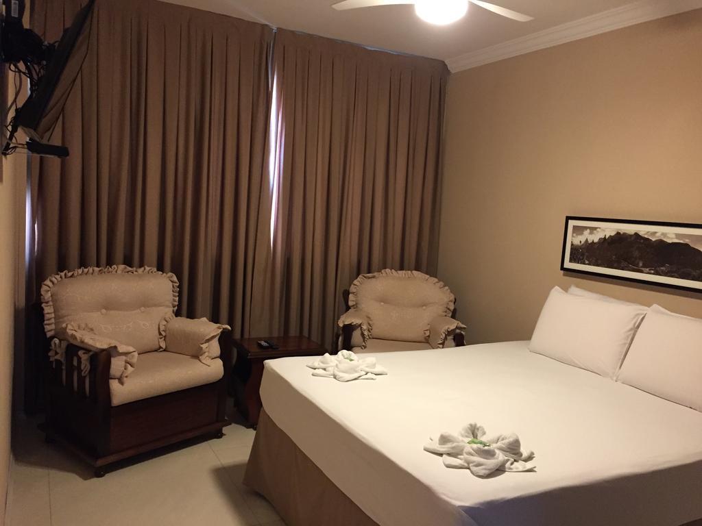 Hotel Santiago Centro Teresópolis エクステリア 写真
